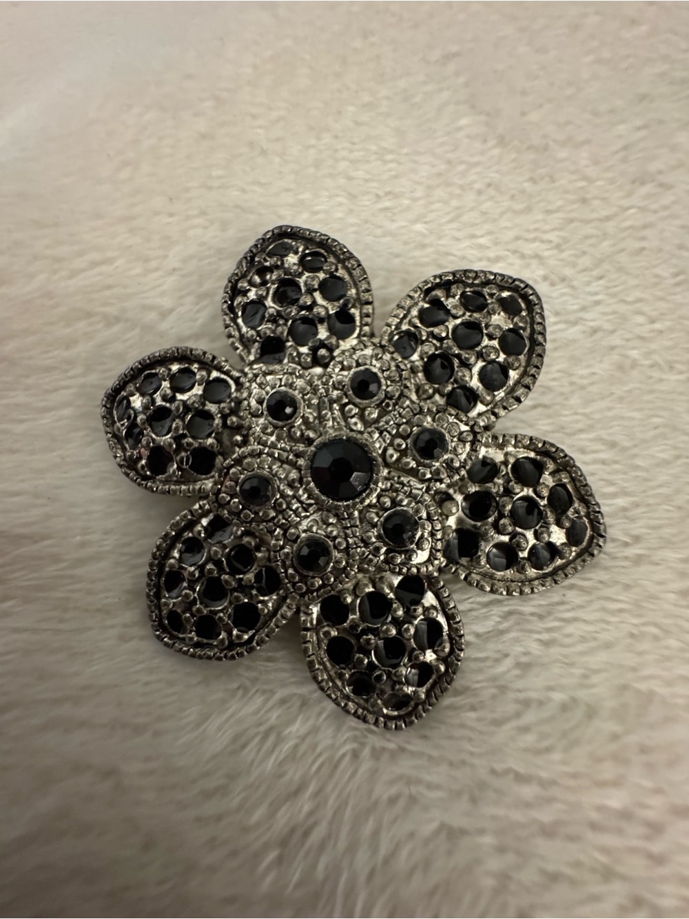 Vintage-Style Black Crystal Floral Brooch Pin